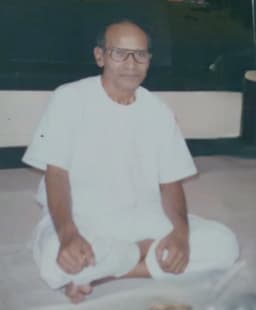 Swami Image 23